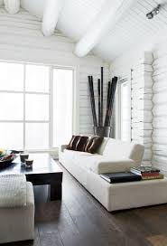 Interiors This Is My Kind Of Log Cabin See Evan Haveman Nothing Wrong With A Coat Of White Paint To Cre Modern Stuga Interiorer Ideer For Heminredning