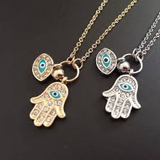 Por último para poner fin a este gran artículo de cadenas para whatsapp de retos, te vamos a dejar por aquí unos juegos de retos muy buenos para que puedas jugar con tus contactos de whatsapp y pasar un rato agradable con. Compre 2015 Colgantes Collar Caliente La Mano De Fatima Turquia Ojos Azules Collar Min 10 Unids Color Plata Oro Envio Gratis A 1 37 Del Tracy2014 Es Dhgate Com