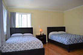 Other bedrooms can be 10′ x 12′ too for other side of bedroom consider 6′ bed + 3′ toilet door and and approx 5′ clear space and you need to have 2′ wardrobe. Spacious Master Bedroom With Attached Bathroom Houses For Rent In San Francisco California United States