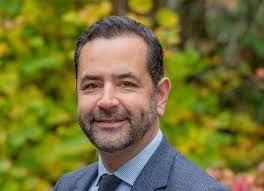 Sean Rosas's Instagram, Twitter & Facebook