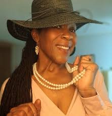 A sign welcoming people to Toronto in 1972