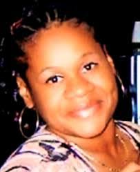 Sonia Whitley's Instagram, Twitter & Facebook