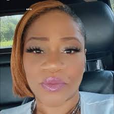 Amy Clyburn (@amy.burch.1614) • Facebook