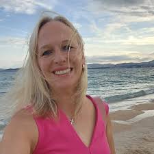 Claudia Jäger (@claudia__jager) • Instagram photos and videos