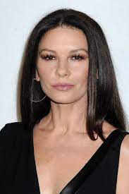 Suchen sie nach kontakte oder inserieren sie einfach und kostenlos ihre anzeigen. Catherine Zeta Jones Starportrat News Bilder Gala De