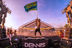 Brava Beach Club encerra temporada de verão com Baile do Dennis e Matheus e  Kauan em Guarapari