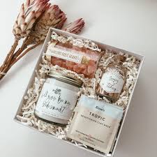 It has a satin floral robe, a shot glass, a cosmetic bag, a compact mirror and a card with the proposal. Bridesmaid Proposal Gift Bridesmaid Proposal Gifts Cute Bridesmaids Gifts Bridesmaid Proposal