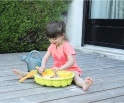 Aquatics by westwind offers an exciting range of water fun attractions aimed at younger children and. Smoby Sand And Water Play Shell 7600850204 Sand Toys Sand And Water Toys Categories Shop Smoby Toys De