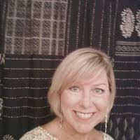 Debbie Elsner's Instagram, Twitter & Facebook