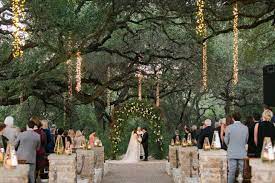 Camp Lucy And Other Beautiful Dripping Springs Wedding Venues Detailed Info Prices Pho Austin Wedding Venues Texas Hill Country Wedding Wedding Venues Texas