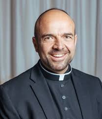 Hellenic College Holy Cross