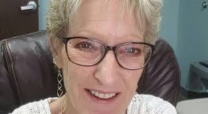 Vanessa Stuart's Instagram, Twitter & Facebook