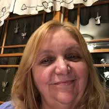 Deborah Malark's Instagram, Twitter & Facebook