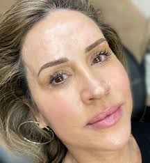 My mini me @bella.odom__ came to work with me today 🩷 #lovehersomuch  #minime #motherdaughterlove #rockwalltexas