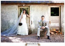 Pin By Mcmenamins On Mcmenamin Weddings Wedding Photos Poses Wedding Photo List Wedding