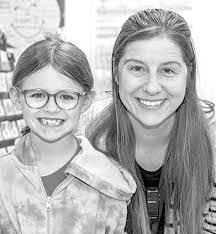 Lauren Collum's Instagram, Twitter & Facebook