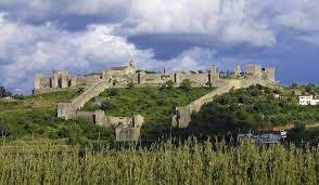 Vamos tentar juntar a comunidade de mov no twitter. Castle Of Montemor O Velho Wikipedia