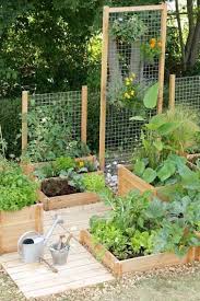 Quelques Idees Pour Le Jardin Potager Bois Treillis Jardin Carre Potager Bois