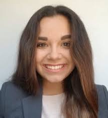 Leah Davis's Instagram, Twitter & Facebook