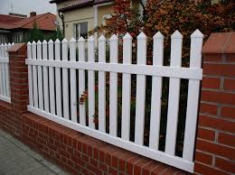 Angi matches you to experienced local fence pros in minutes. 25 Types Of Fences And Walls To Make Your House More Stylish Homify