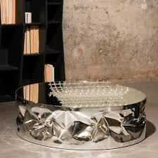 Tapered ash legs and fluid rounded edges on the ash table top give this piece an organic feel. Original Design Coffee Table Tab U Opinion Ciatti Crystal Aluminum Round