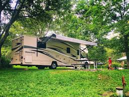How To Rent an RV | A Single Dad's Guide & Tips | RealLifeWithDad.com