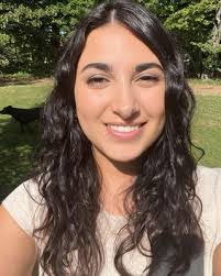 Jessica Janus's Instagram, Twitter & Facebook