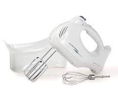 This hand mixer comes standard with 2 turbo beater™ ii accessories, 2 dough hooks, a pro whisk, blending rod and storage bag to neatly protect and organize everything. 8 Best Hand Mixers For Your Kitchen In 2021