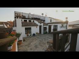 Espléndida casa rural situada junto a la vía verde de la sierra norte de sevilla, en pleno parque natural y equidistante de las localidades de cazalla de la sierra, constantina y san nicolás del puerto. Hosteria Rural Casa Adriano Alanis De La Sierra Sevilla Youtube
