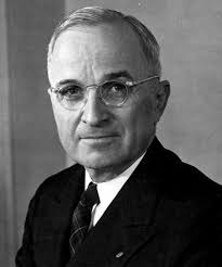 THE WHITE HOUSE DECISION CENTER