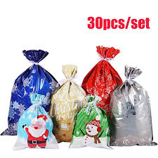 7 bolsas para regalo con asas, lo cual facilita su transporte. Bolsas De Regalo De Navidad Estilos Surtidos Para Envolver Regalos De Navidad Goodie Para Fiesta De Navidad Boda Ano Nuevo 2020 30 Uds Medias Y Cajas De Regalo Aliexpress