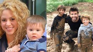 She appeared in the series padres e hijos in a 2001 episode. Shakira Sorprende A Seguidores Con Imagen De Su Hijo Sasha As Colombia