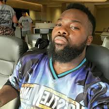 Might as well live the Suite Life for #WrestleMania in Hollywood .  #smackdown #wwe #romanreigns #johncena #randyorton #sethrollins #nxt  #brocklesnar #tripleh #undertaker #ajstyles #wweraw #cmpunk #summerslam  #sashabanks #wwenetwork #beckylynch ...