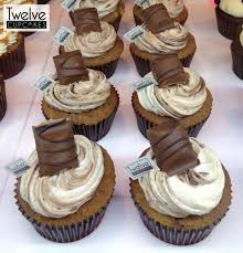 Twelve cupcakes için fotoğraf, fiyat, menü, adres, telefon, yorumlar, harita ve daha fazlası zomato'da. Twelve Cupcakes On Twitter If You Thought Kinder Bueno Alone Tastes Good You Haven T Tried Our Kinder Bueno Cupcakes Http T Co Jbdktr4cvy
