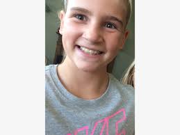 Corinne Hare's Instagram, Twitter & Facebook