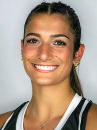 Emily Yanes's Instagram, Twitter & Facebook