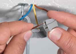Electrical wires in a building are sometimes joined without twisting wires together. Connectors For Lighting Installation Hecl 2 1 148 90023 Hellermanntyton