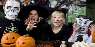 Se conoscete altre canzoni di canzoni per halloween, segnalatele nei commenti nel fondo dell'articolo in modo che possiamo poi condividerli sul uno piccolo zombie | halloween canzoni per i bambini. Festa Di Halloween Per Bambini 10 Idee Per Un Party Perfetto Pianetabambini It