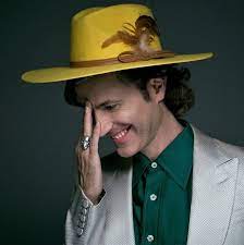 After spending much of his young adulthood writing songs for others, coti sorokin moved to spain to embark upon a solo career, and released. Edad Biografia De Coti Last Fm