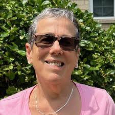 Joanne Weems's Instagram, Twitter & Facebook