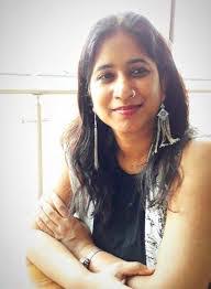 Carin Hall's Instagram, Twitter & Facebook