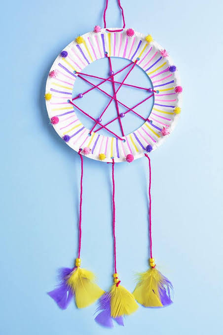 How to Make a Dreamcatcher | DIY Dreamcatcher Using Paper Plates