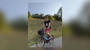 Mort de Paul Varry : le conducteur ayant écrasé le cycliste retourne derrière les barreaux après une brève libération sous bracelet