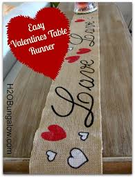 Easy Valentines Day Table Runner H2obungalow Valentines Inspiration Valentine S Day Diy Simple Valentine