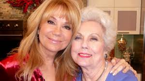 After abernathy got married and decided to return to los angeles, kathie lee johnson (later gifford) joined philbin officially on june 24, 1985. Kathie Lee Gifford Family Husband Kids Siblings Parents Youtube