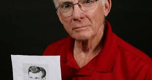 Doniphan man finds fellow HHS graduate listed