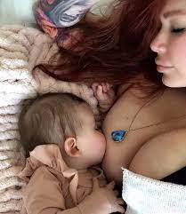 Porn legend Jenna Jameson shares Instagram snap of her breastfeeding baby  daughter Batel | The Irish Sun