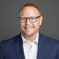 Stephen Jakubowski's Instagram, Twitter & Facebook