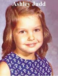 Ashley judd is a feminist and social justice humanitarian. 100 Ashley Judd Ideen Ashley Judd Weibliche Schauspielerinnen Styling Kurzes Haar
