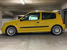 Image result for Jaune Tounesol 1969 Renault